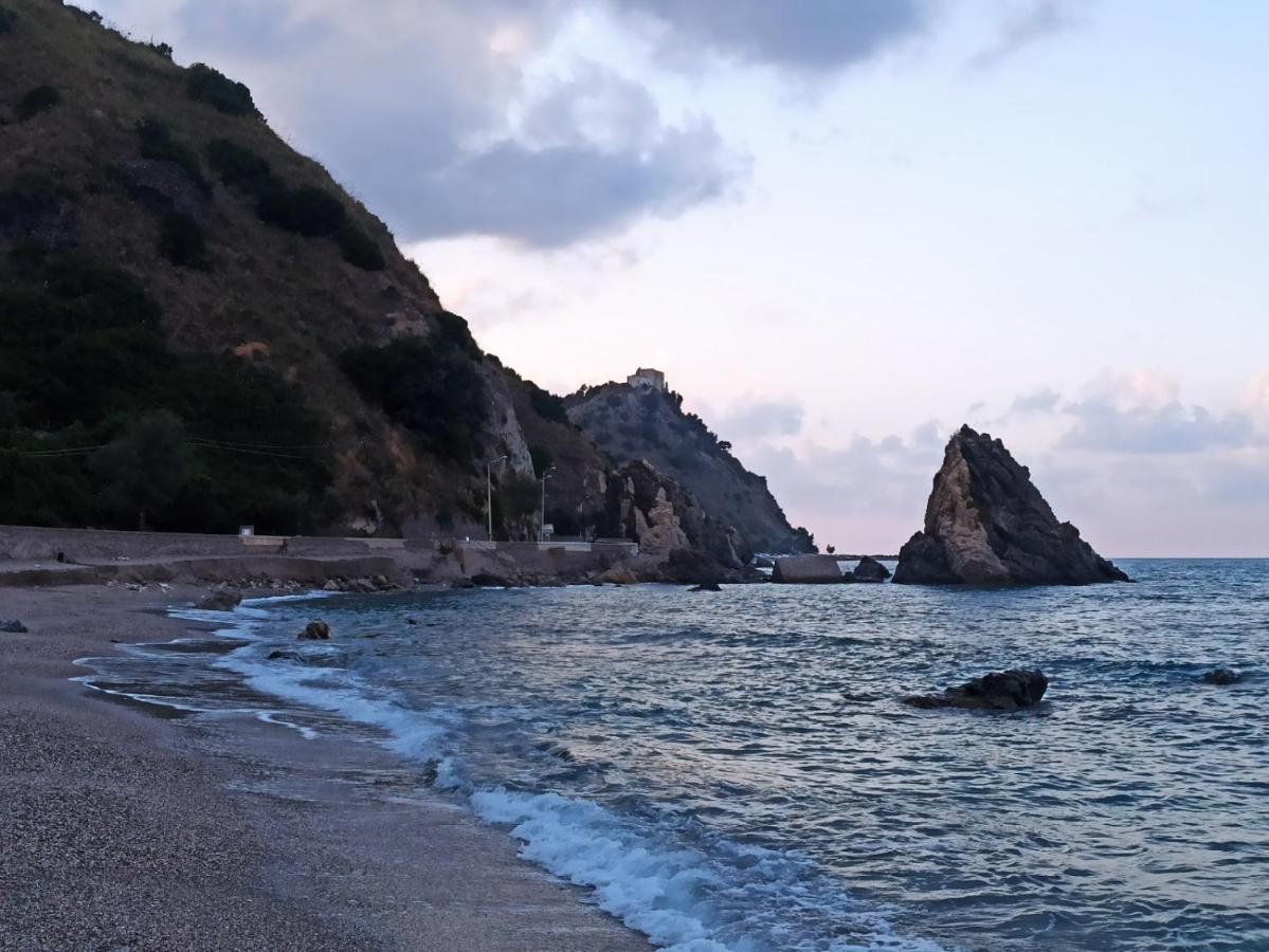 B&B Del Centro Capo dʼOrlando Dış mekan fotoğraf