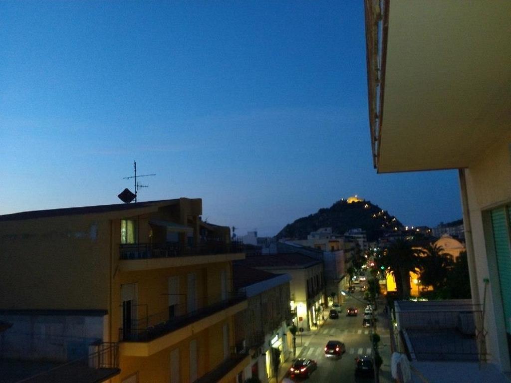 B&B Del Centro Capo dʼOrlando Dış mekan fotoğraf